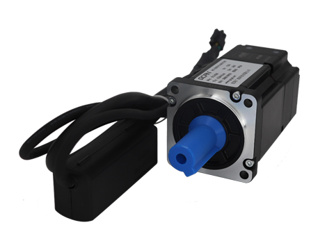 拿什么来控制伺服电机？